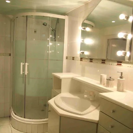 L Etape Strasbourgeoise Apartment *